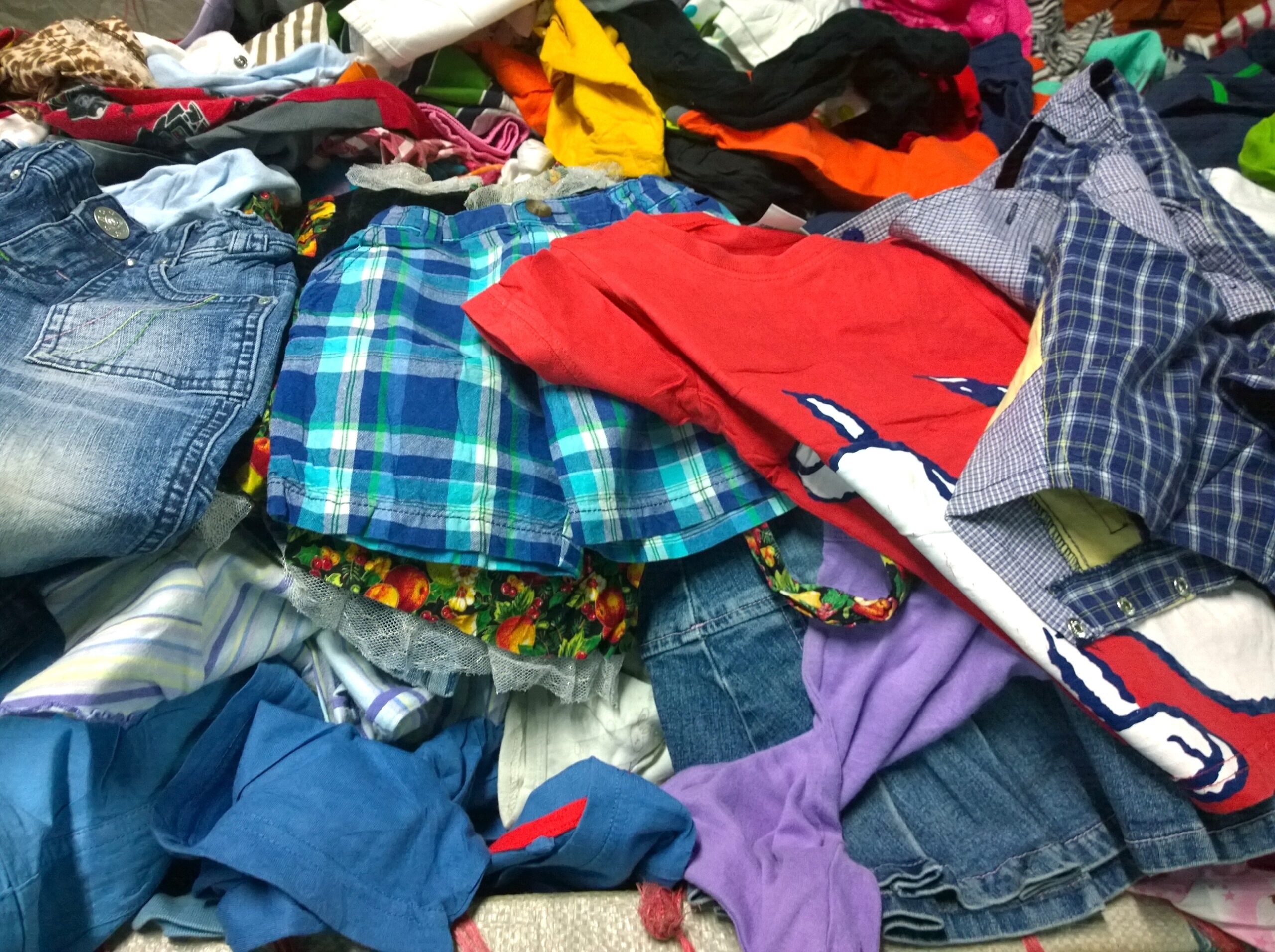 The,Secondhand,Clothes,In,The,Market